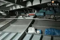 Tàu phà để bán