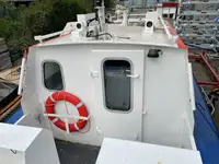 Tàu tuần tra để bán