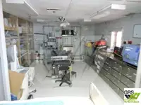 Tàu khảo sát để bán