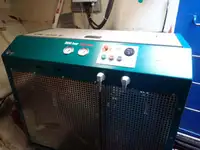 Tàu khảo sát để bán
