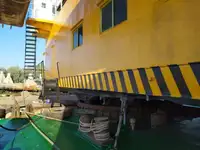 Tàu nạo vét để bán