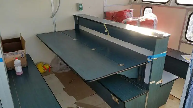 Tàu kéo để bán