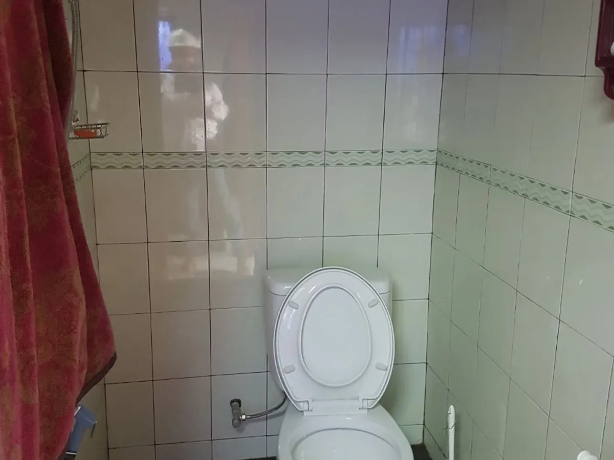 Tàu đổ bộ, chở hàng để bán