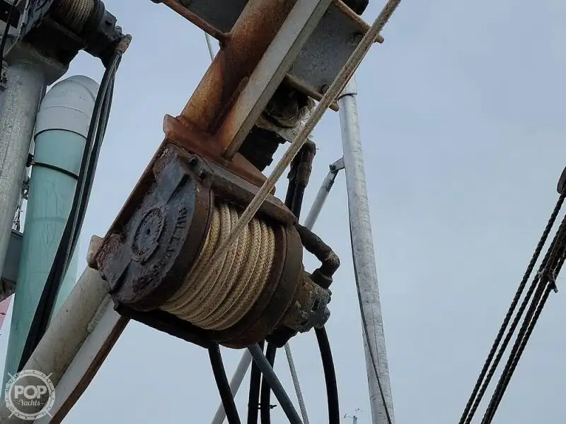 Thuyền cứu sinh để bán