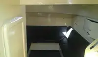 Tàu dẫn đường để bán