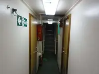 Tàu cung cấp để bán