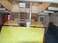 Tàu đánh cá để bán