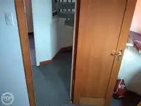 Tàu đánh cá để bán