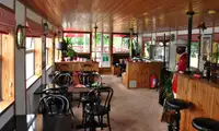 Khách sạn nổi để bán