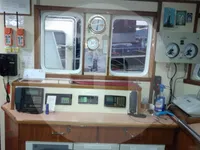 Tàu đánh cá để bán