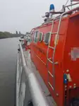 Tàu làm việc để bán