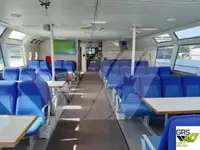 Tàu phà để bán
