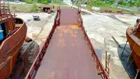 Tàu đổ bộ, chở hàng để bán