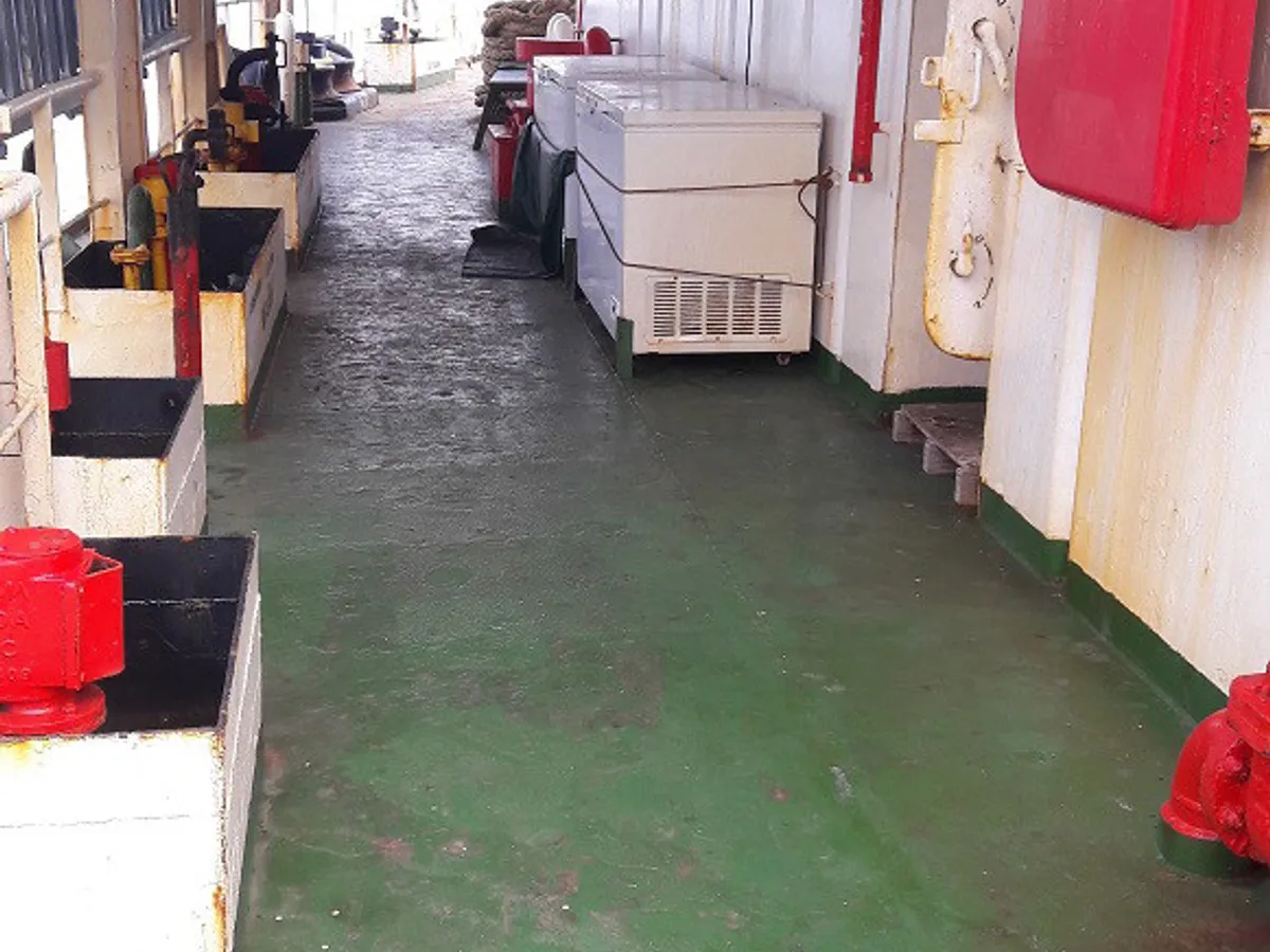 Tàu chở dầu/hóa chất để bán