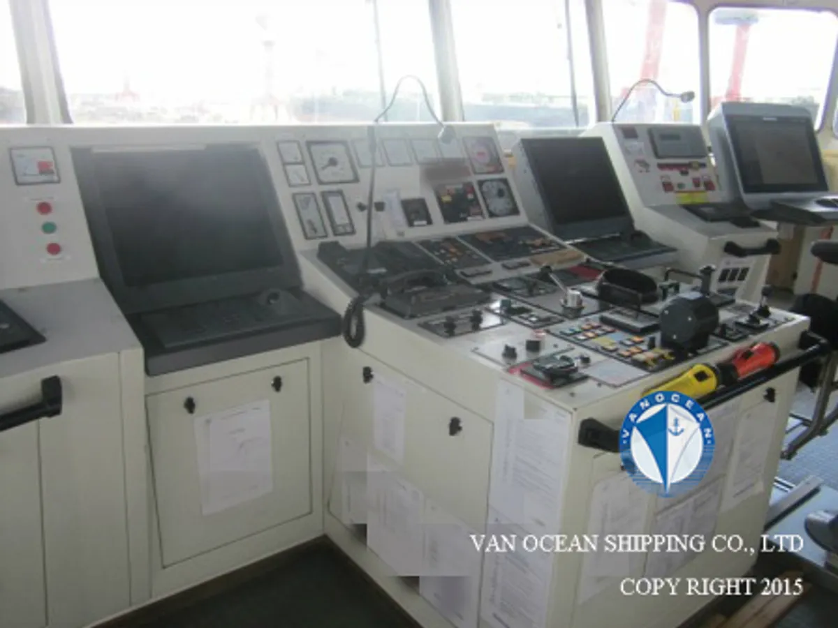 Tàu chở dầu/hóa chất để bán