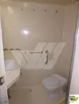 Tàu khảo sát để bán