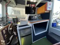 Tàu hỗ trợ lặn để bán