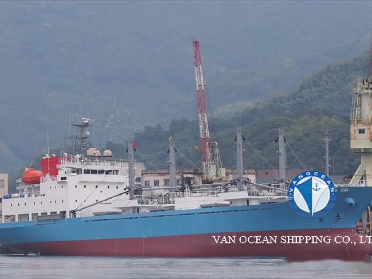 Tàu lạnh để bán