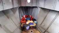 Tàu kéo để bán