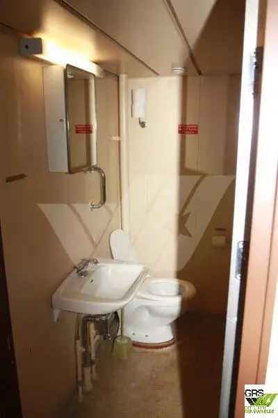 Tàu cung cấp nhanh (FSV) để bán