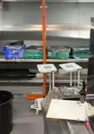Tàu chở khách và hàng hóa để bán