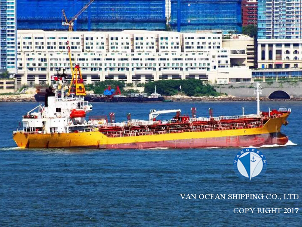 Tàu chở dầu/hóa chất để bán