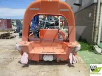 Tàu cứu hộ để bán