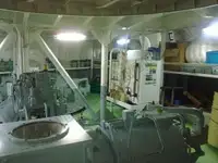 Tàu kéo để bán