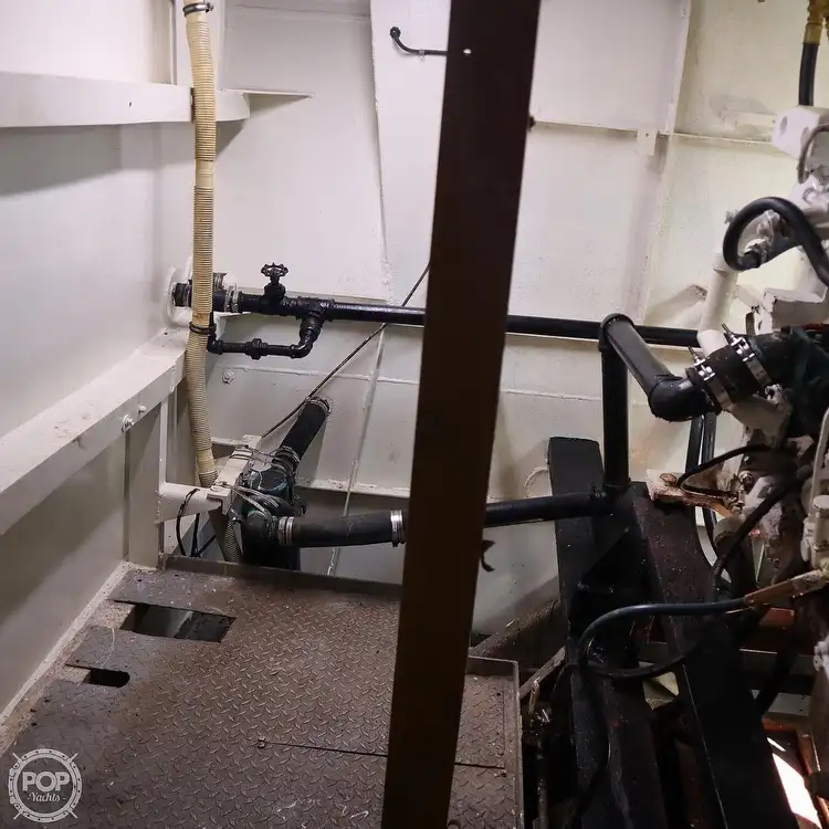 Tàu đổ bộ, chở hàng để bán