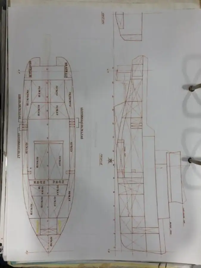 Tàu kéo để bán