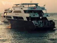 Tàu hỗ trợ lặn để bán