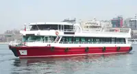 Tàu du lịch rao bán