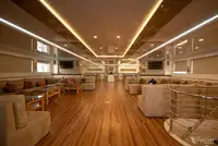 Tàu hỗ trợ lặn để bán