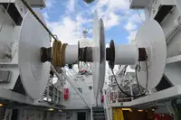 Tàu container để bán