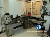 Tàu kéo lưới để bán