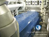 Tàu kéo lưới để bán