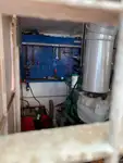 Tàu làm việc để bán