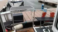 Tàu dẫn đường để bán