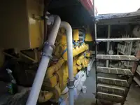 Tàu kéo để bán