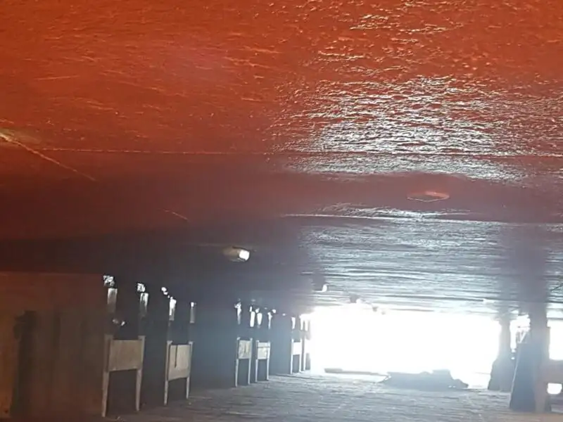 Sà lan để bán