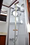Tàu kéo lưới để bán