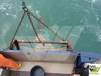 Tàu khảo sát để bán