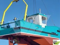 Tàu kéo để bán