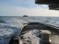 Tàu kéo để bán