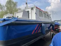 Tàu tuần tra để bán