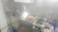 Tàu làm việc để bán