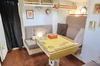 Tàu tuần tra để bán