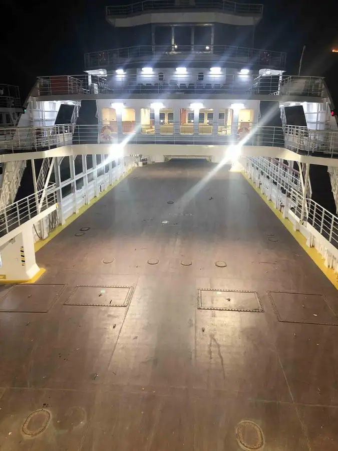 Tàu RoPax để bán