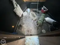 Tàu kéo lưới để bán