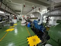 Tàu container để bán
